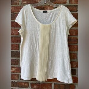 ☀️ TALBOTS - Size M - Ivory Cotton Bib Front Scoop Neck Tee T-Shirt Cream Top